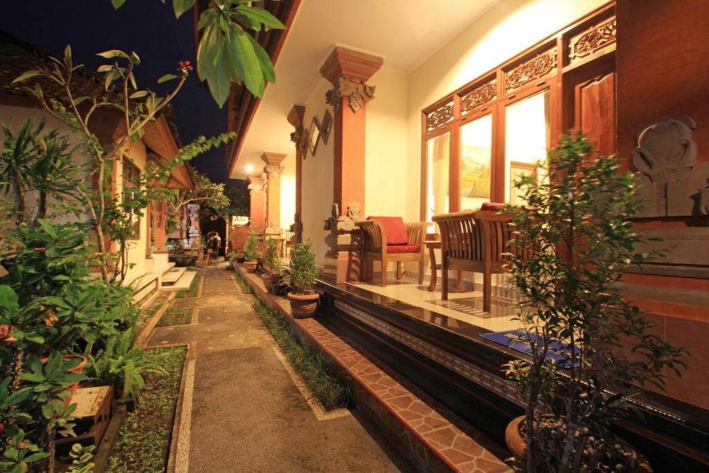 KT. Kuaya Home Stay Ubud Buitenkant foto